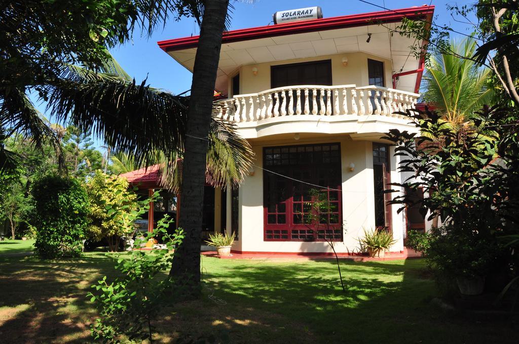 Sugandi Inn Kochchikade Экстерьер фото