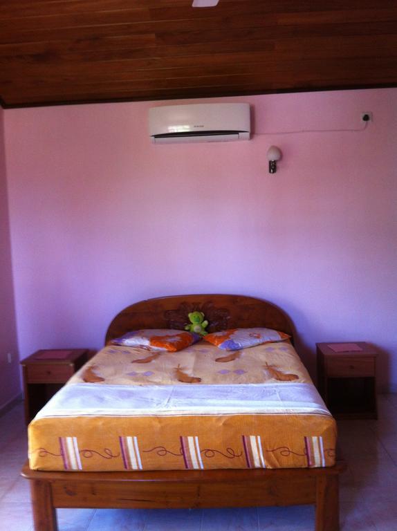 Sugandi Inn Kochchikade Экстерьер фото