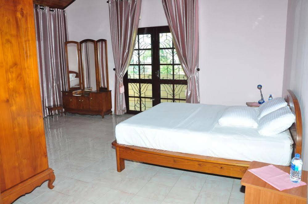 Sugandi Inn Kochchikade Экстерьер фото